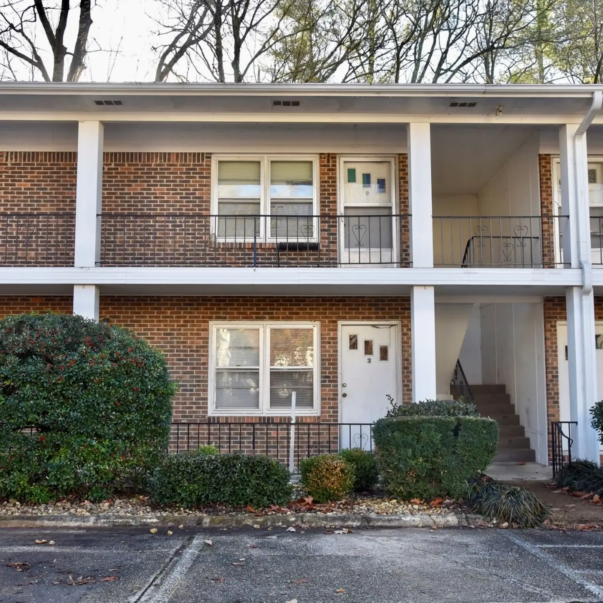 Neighborhood Map Colonial Arms